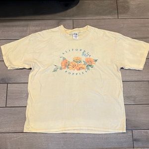 Vintage California Poppies Yellow Tshirt